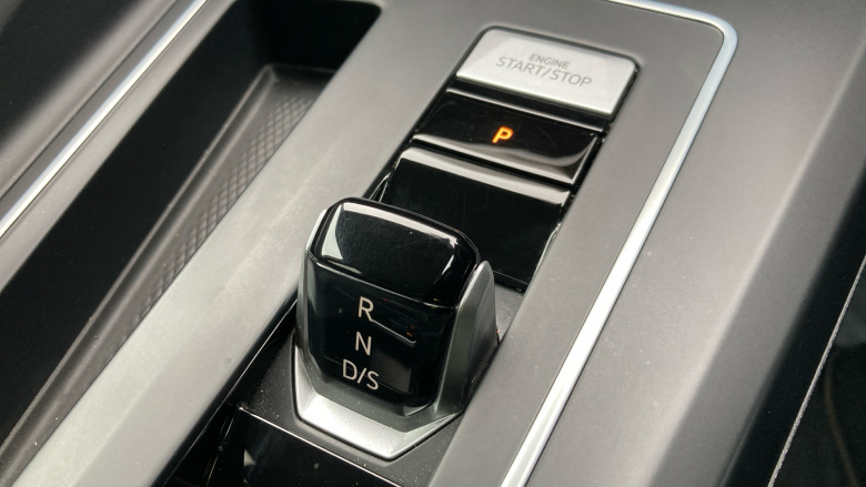 Volkswagen Golf 1.4 TSI eHybrid Style 5dr DSG Hatchback